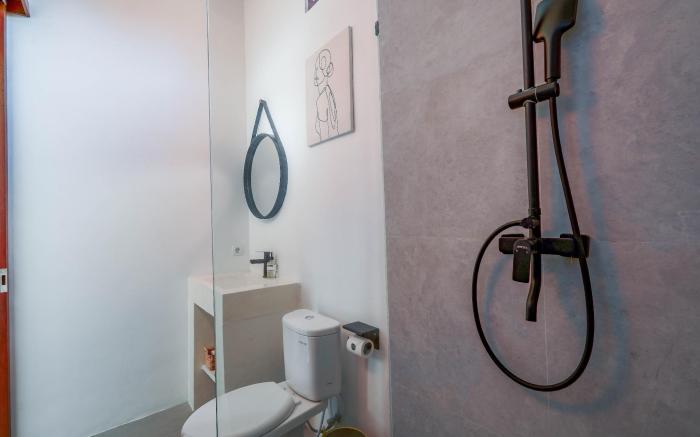 Villa w/ Swings, Pool & Rooftop |30 min to Airport