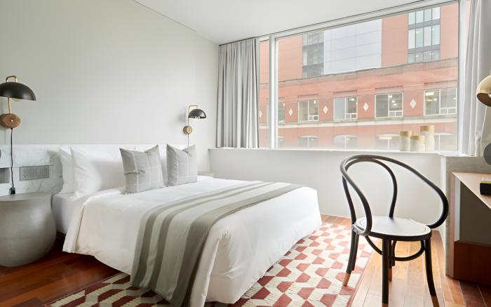 The Slate Hotel Downtown, Sonder