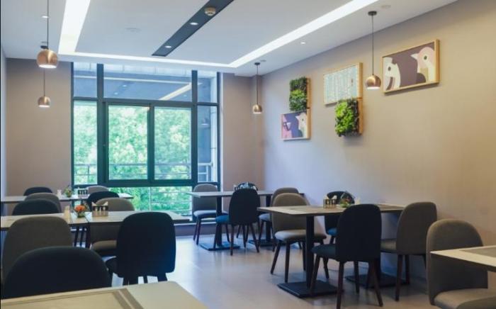 Home Inn Neo Liyang High-speed Railway Station Wanda Plaza