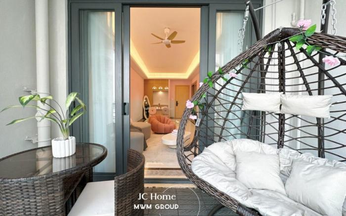 Rosewood Vacation Home | Walks to CIQ RNF phase 2