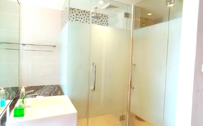 D1 Dmajestic | 118 Tower & KLCC Pool View