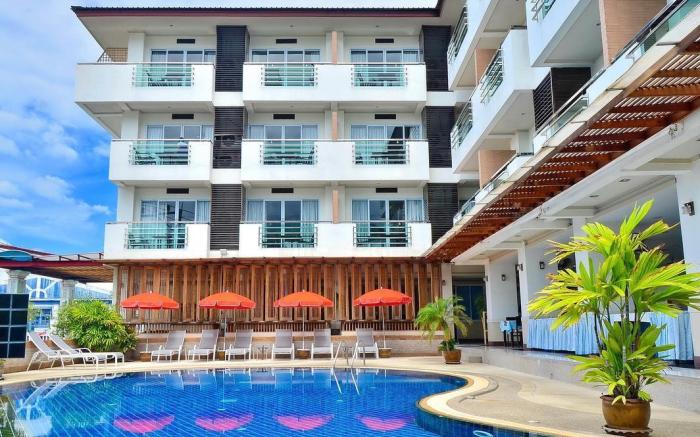 First Residence Hotel