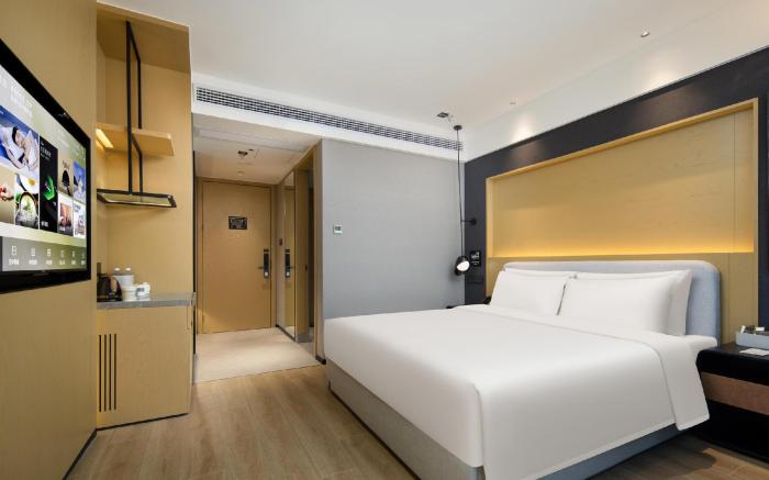 Atour X Hotel Zhenjiang Jinshan Temple Changjiang Road