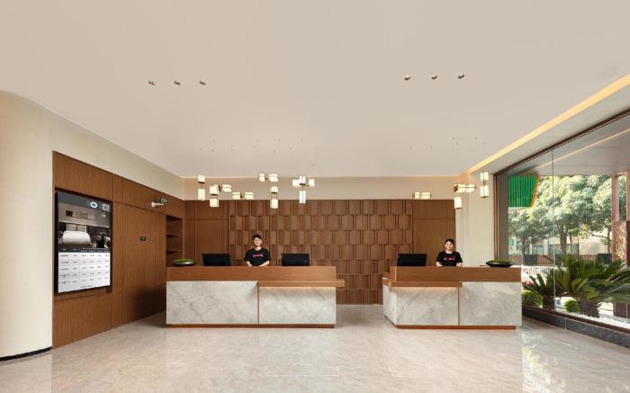 Atour Hotel Foshan Zumiao Lingnan Tiandi
