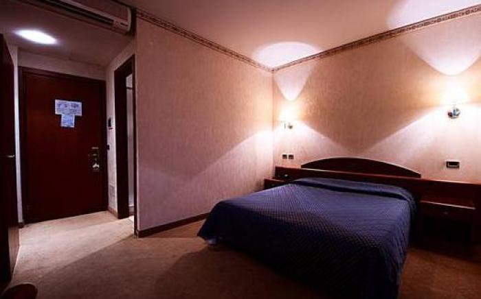 Roma Domus Hotel