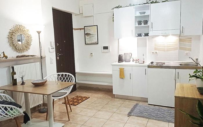 Relaxing Studio Apt, 1 min to Highway, Parking
