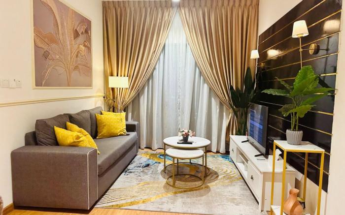 Mayabay getaway:CozY stay Near KLIA with pool view