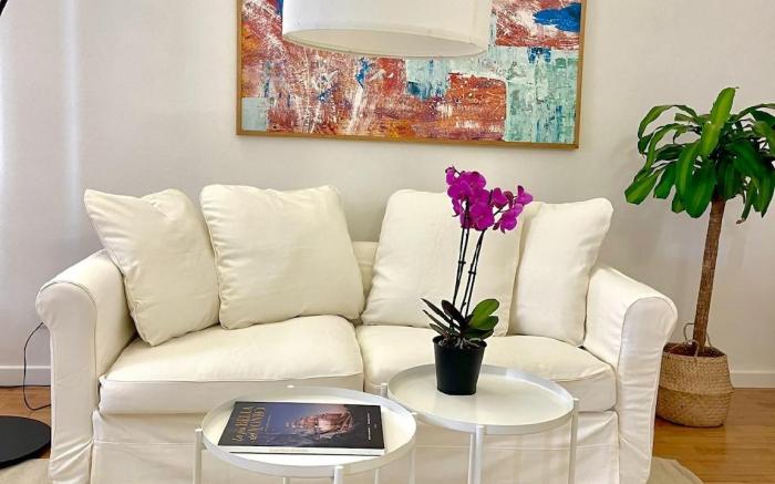 Susanna's Lovely New Apartment