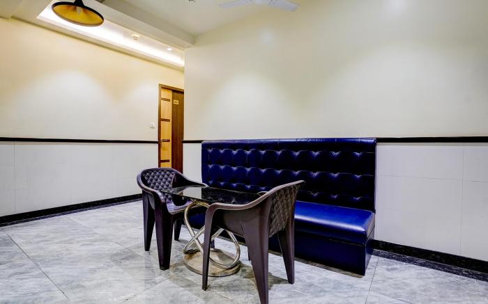 FabHotel Saineel - Nr. Juhu