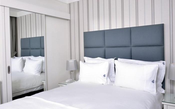 Ten Rooms Istanbul Hotel