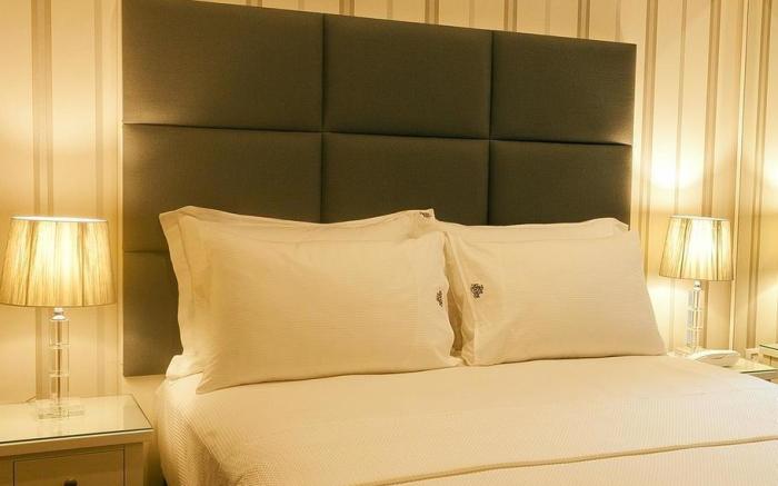 Ten Rooms Istanbul Hotel