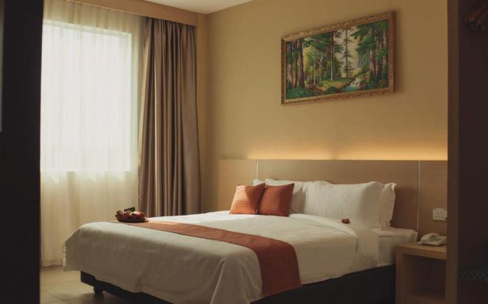 Paragon Lutong Hotel