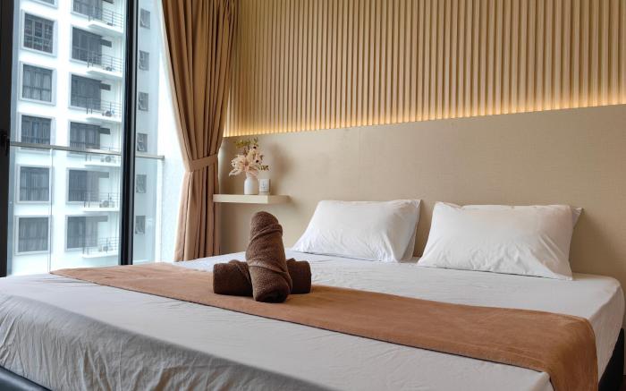 Near Airport|New Renovate|Corner Balcony 4 Pax