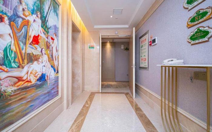 Vienna Hotel Suizhou Baiyun Lake Yushan Villa