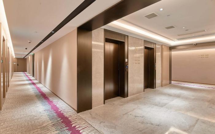 Lavande Hotel Wuhan Longhu Paradise Walk Guangxia Metro Station