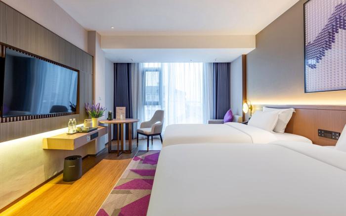 Lavande Hotel Wuxue Xiangyun