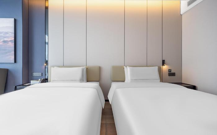 Atour Hotel Xuzhou Hubushan Heping Road