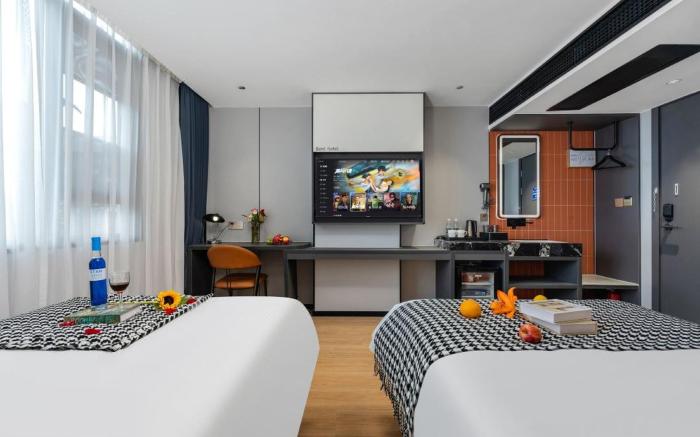 Guangzhou Poni Plus Hotel (Xinshi Baixin Plaza Branch) 广州泊尼plus酒店（新市百信广场店）