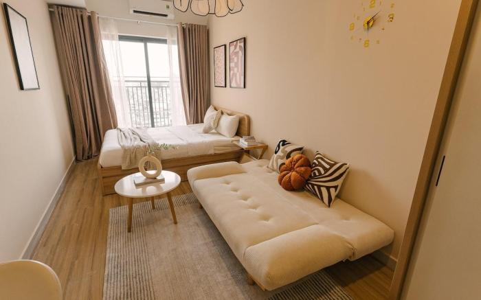 Dist 1 Soho highfloor Studio| Bui Vien-City view