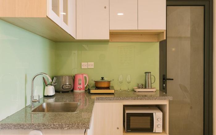 Dist 1 Soho highfloor Studio| Bui Vien-City view