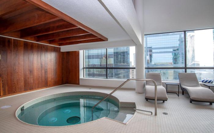 Sandman Signature Edmonton Downtown Hotel