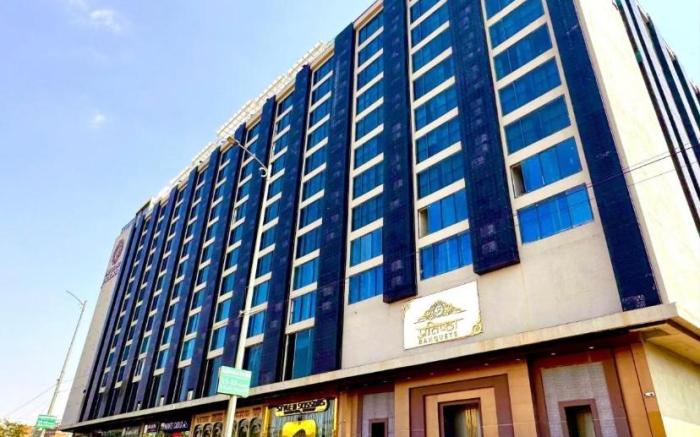 The Grand Anukampa Oasis