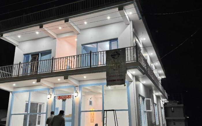Hotel Savera Bliss