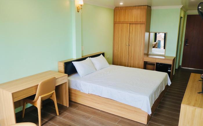 Jademay Airport Hotel