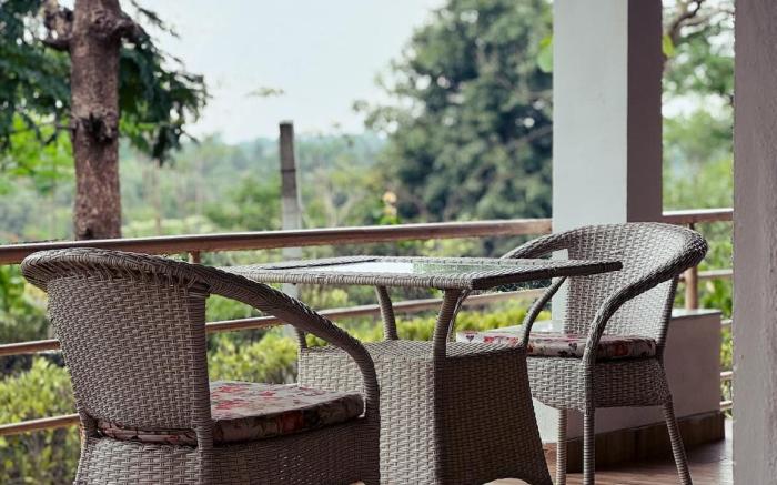 Pride Rock | Mountain view Jacuzzi Villa BLR