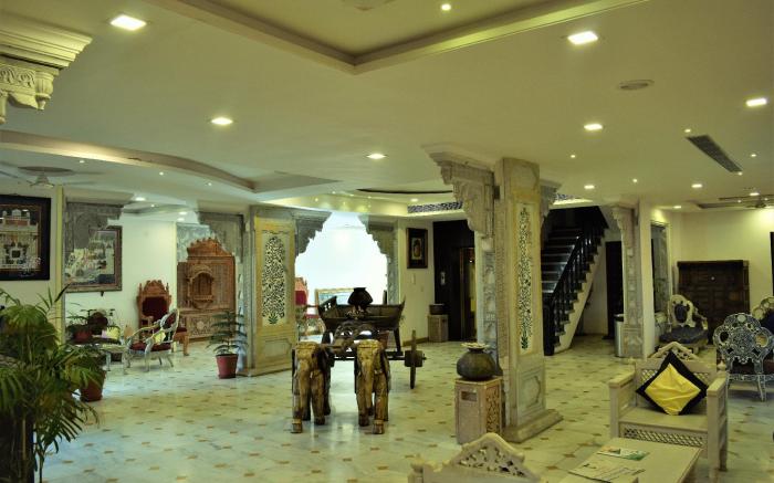 Bloom Boutique I Lake Pichola