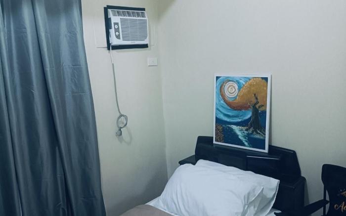 cozy condo 5min walk to MRT Boni-Shaw