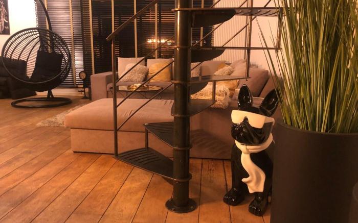 Luxury Loft Of 190m2 w/ Terrace, Gym & Babyfoot !