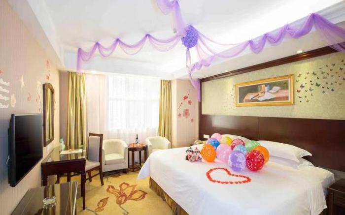 Vienna Classic Hotel Guangdong Huizhou Dahuxi Shuidong Street