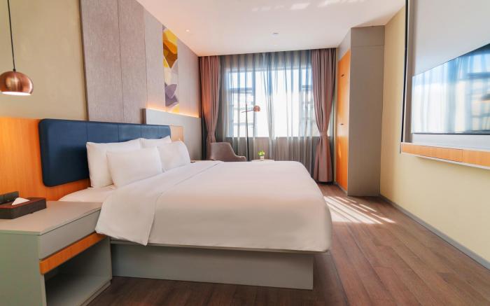 Home Inn Neo Zhongjiang North City Bus Station