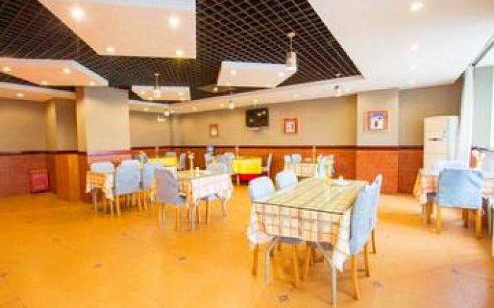 Home Inn Neo Guiyang Railway Station Wanxiang City Qingyun Market
