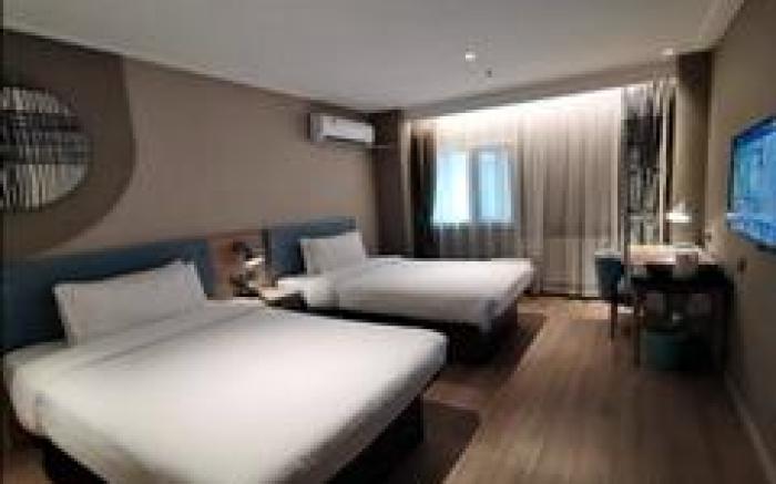 Home Inn Neo Weinan Pucheng Manquan Road