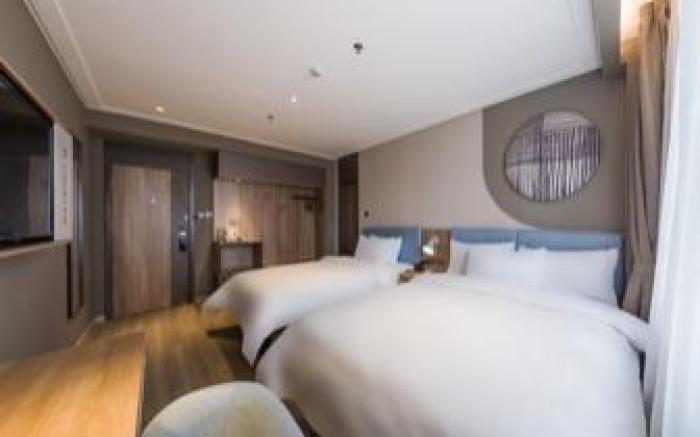 Home Inn Neo Weihai High-speed Railway Bus Terminal