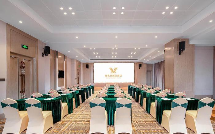 Vienna International Hotel Guangdong Foshan Pingzhou Jade Street