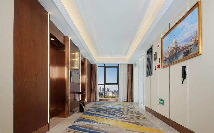 Vienna International Hotel Chongqing Tongliang Wuyue Plaza Longcheng Tianjie