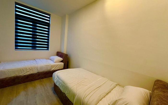 Xhostel Tower B Standard Twin
