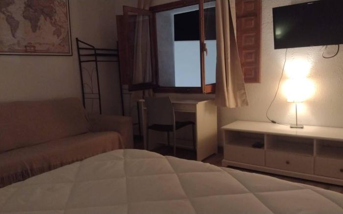 Mountain Retreat in Castalla, with private bar in Alicante - Perfect for Groups