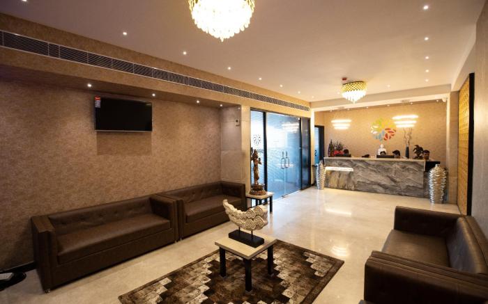 Grand Seasons -The Business Hotel