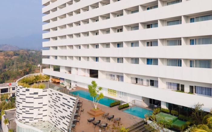 GOLDEN TULIP SPRINGHILL LAMPUNG