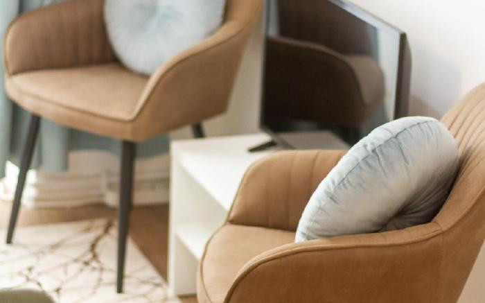 Opera Central Suite 3BR w AC & SAUNA by NW