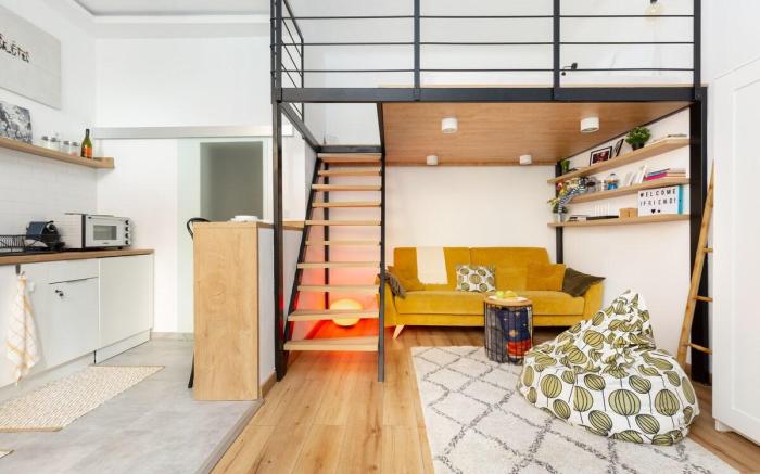 Stylish & Smart Apartment by NW
