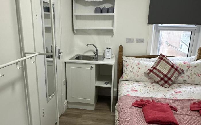 Comfortable Ensuite with Private Bathroom