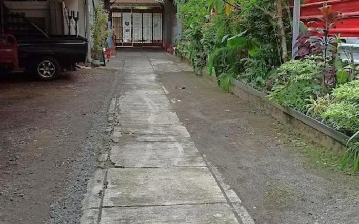 Ndalem Pundhi Guest House by Secoms