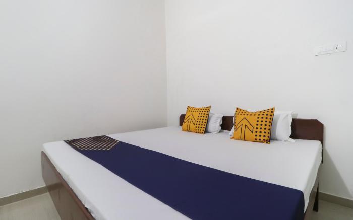 Hotel O MCK Rooms