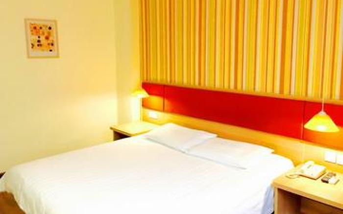 Home Inn Dalian Hua'nan Plaza Tianhe Road Zaoyuan