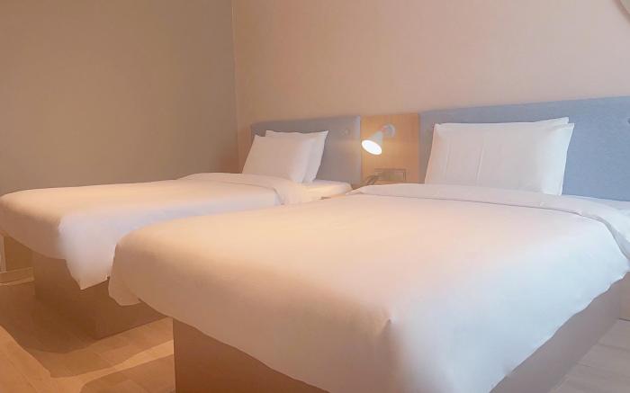 Home Inn Baoji Hongqi Road Shengli Bridge North